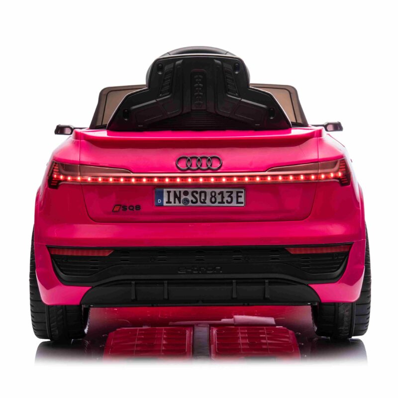 Pojazd Audi SQ8 Różowy