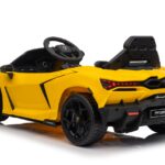 Lamborghini Revuelto Żółty 7
